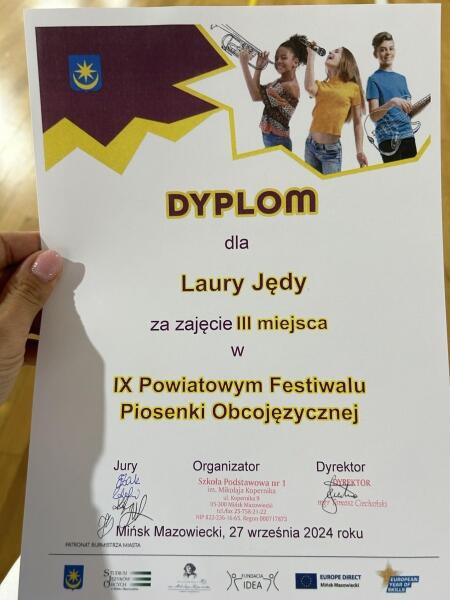 III miejsce w  IX Powiatowym Festiwalu Piosenki Obcojęzycznej